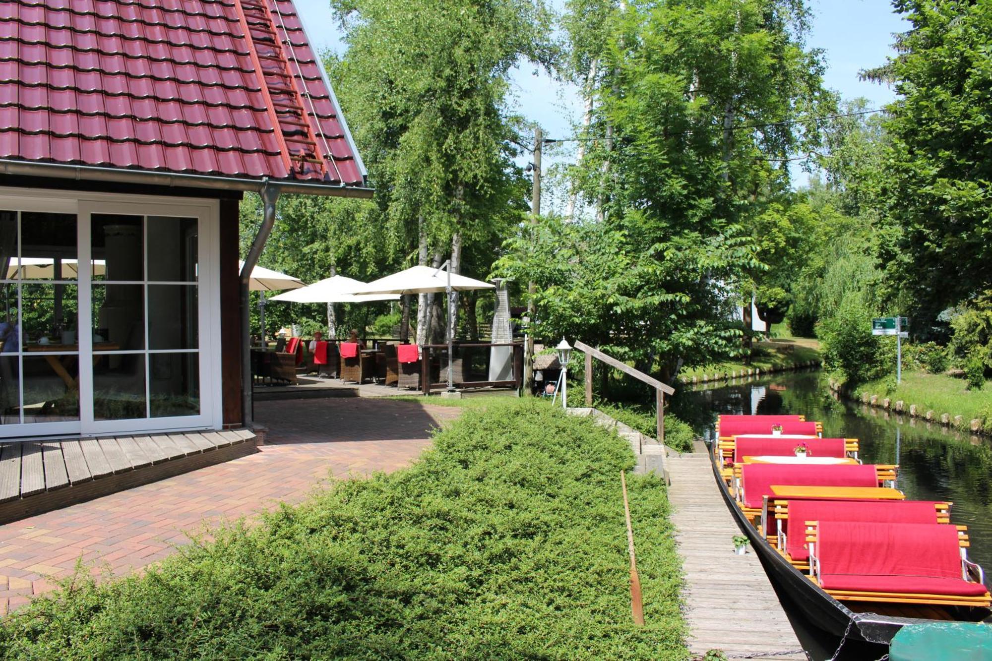 Hotel Zum Schlangenkoenig Burg  Exterior foto